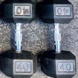 PAIR OF 40 LB. RUBBER DUMBBELLS