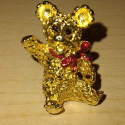1" Graziano Gold Tone Xmas Teddy Bear Pin