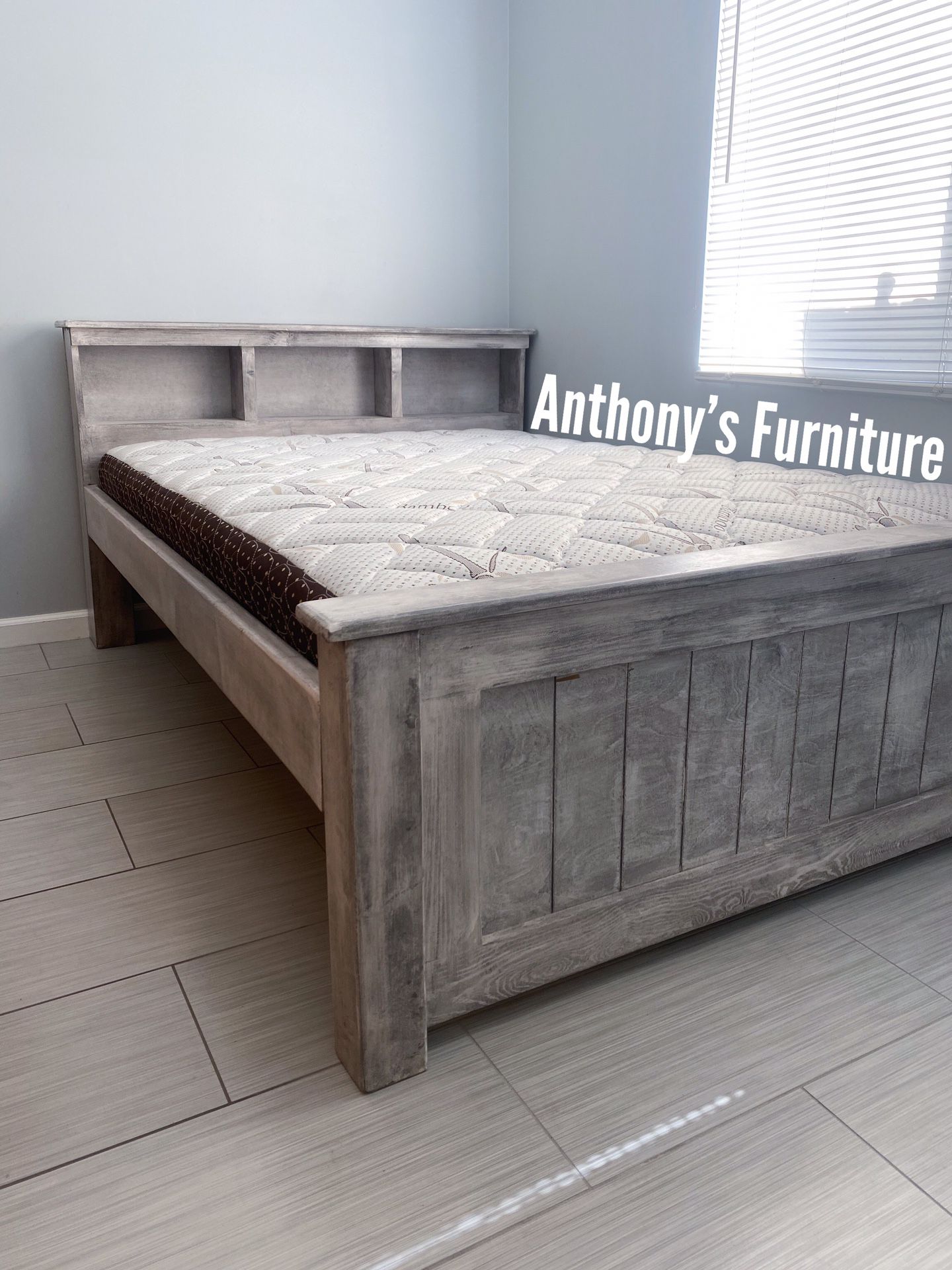 Full bed & bamboo mattress