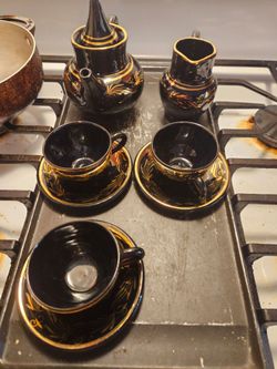 Selling this tea set for 45 is new