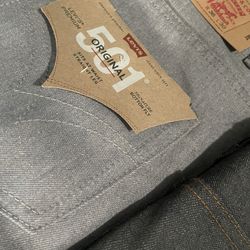 Levis 501 Light Gray