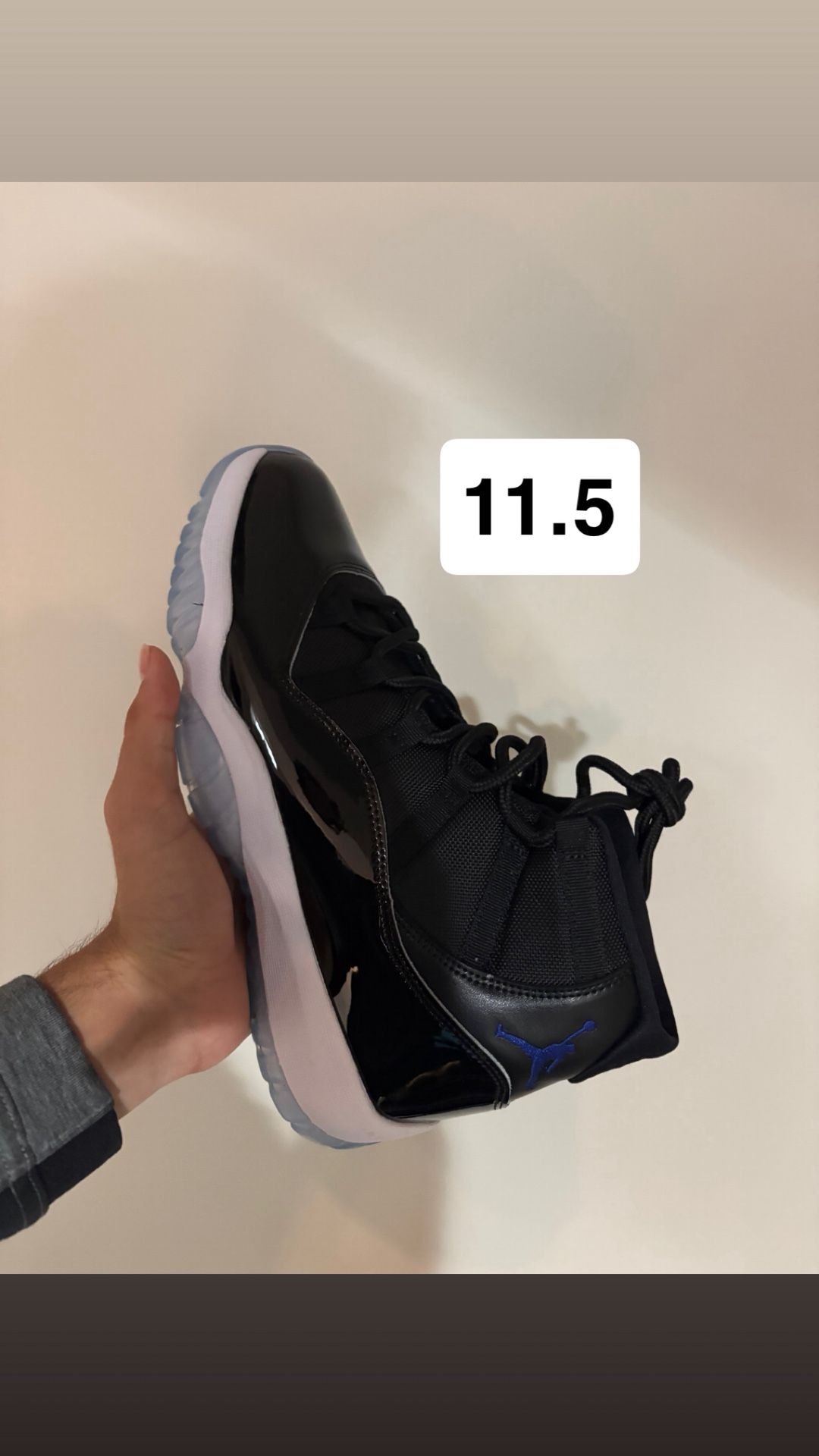 Jordan 11 Space Jam