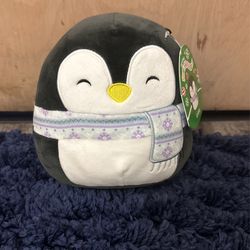 Brand New Christmas Squishmellows- Luna And Leander