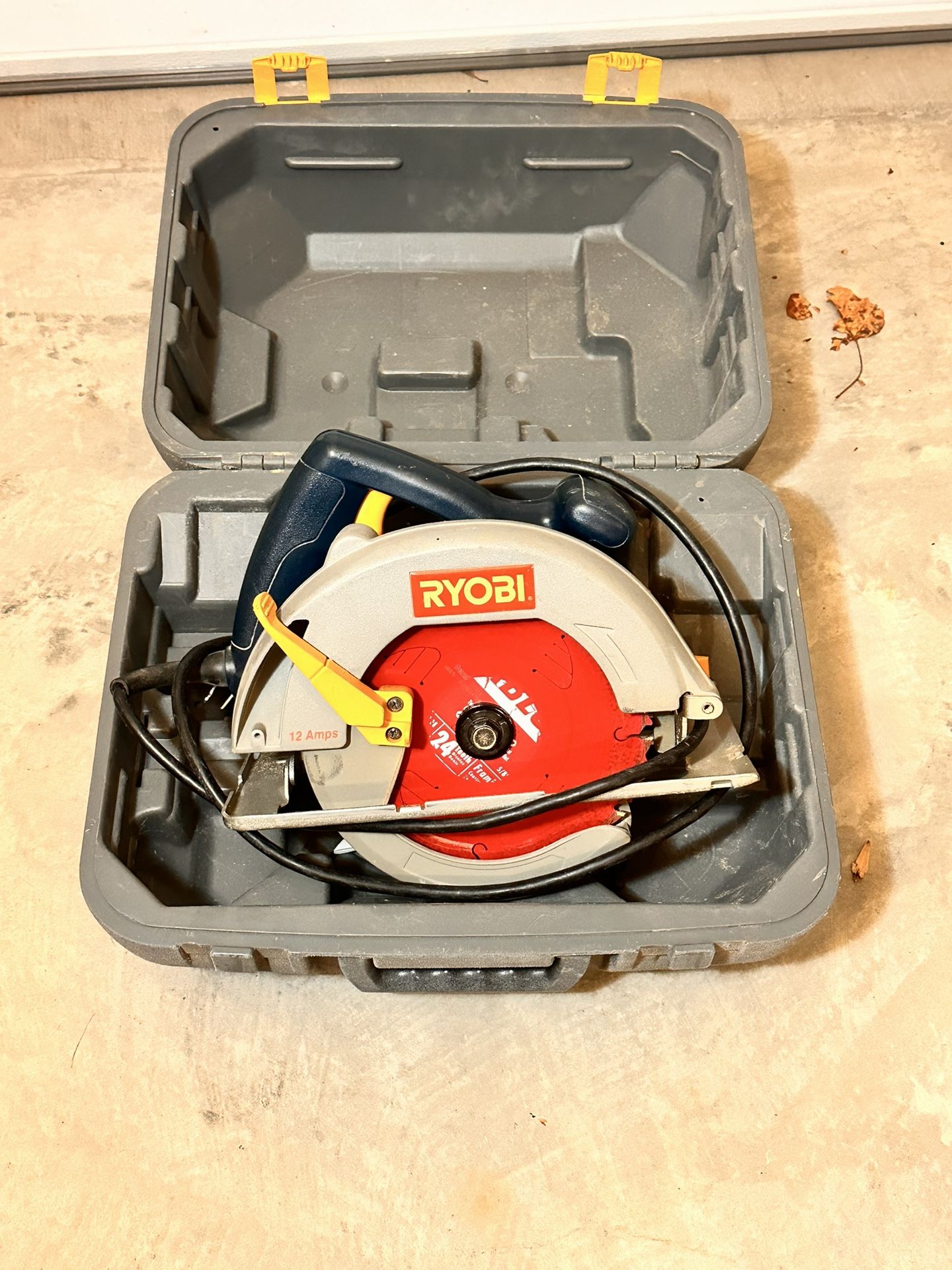 Ryobi 12A Circular Saw + Hard Case – Tested & Working Excellent