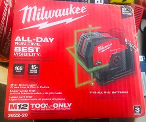 Milwaukee M12 12-Volt Lithium-Ion Cordless Green 125 ft. Cross Line and Plumb Points Laser Level (Tool-Only)