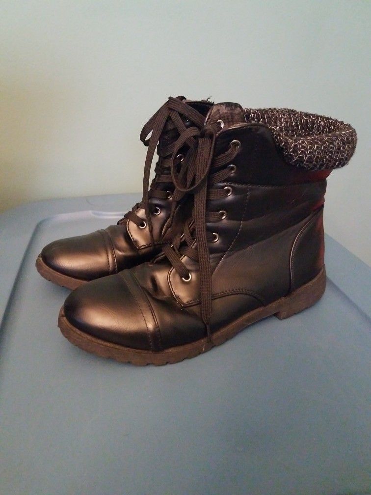 Rue 21 ETC Black Boots Size 8/9