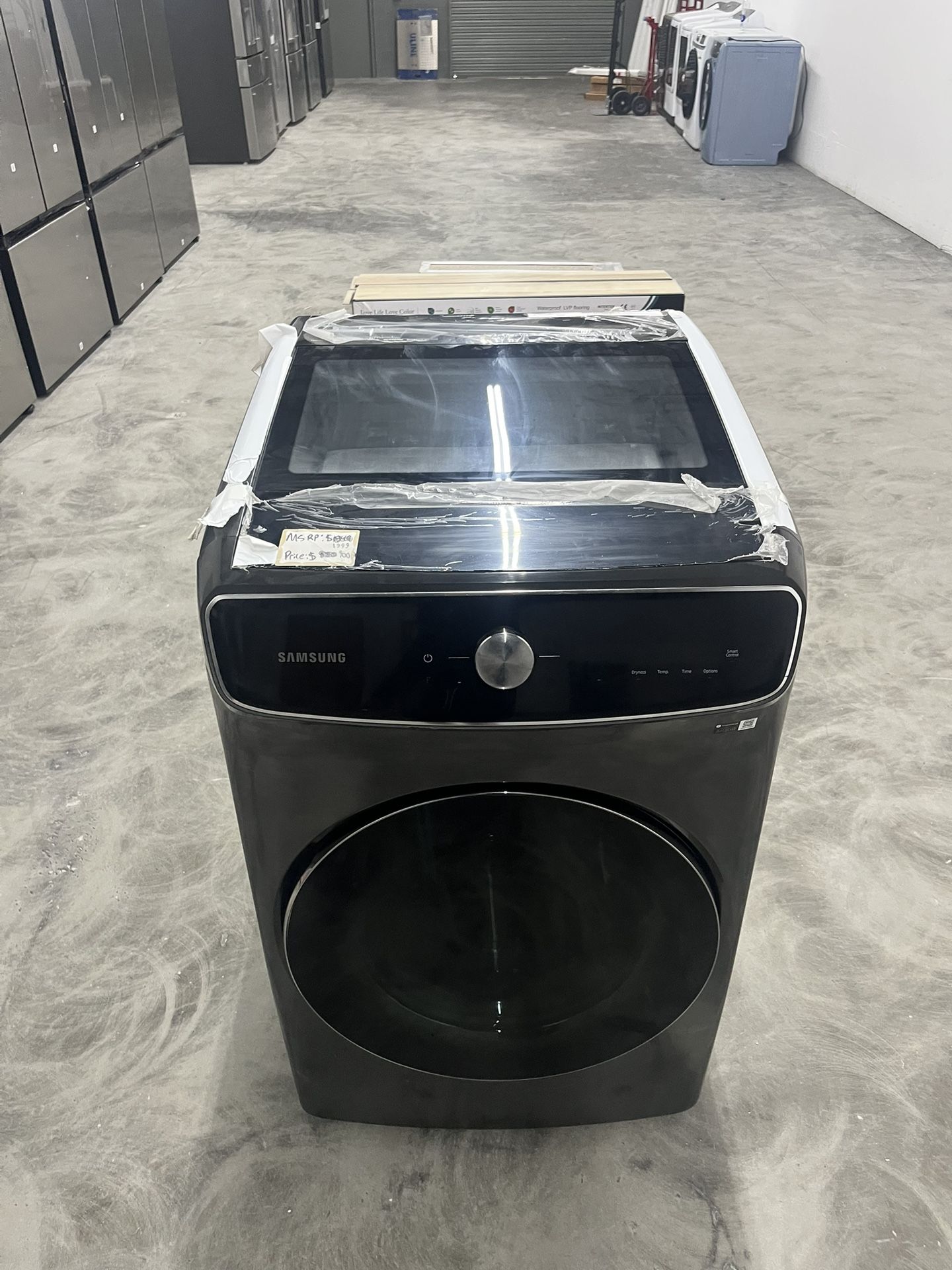 Brand new Samsung Flex Dryer (2 dryers in 1)