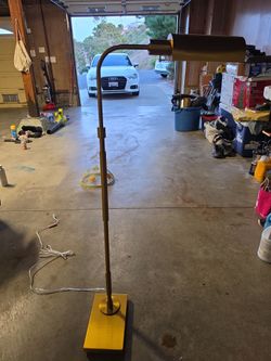 Floor lamps