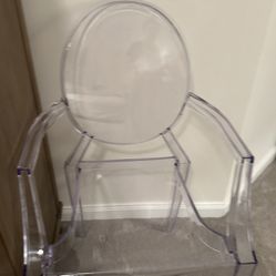 Louis-Style Acrylic Ghost Arm Chair