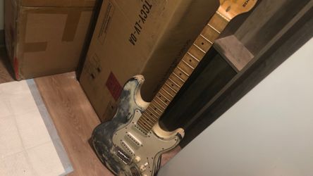Electric guitar