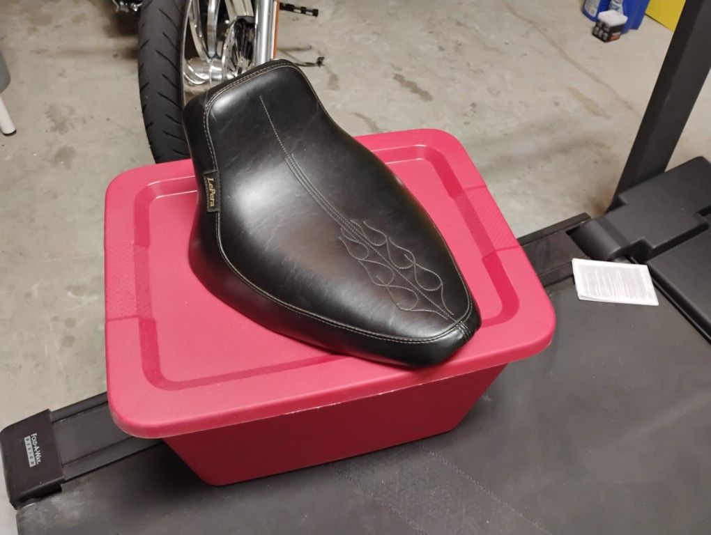LePera Motorcycle Seat