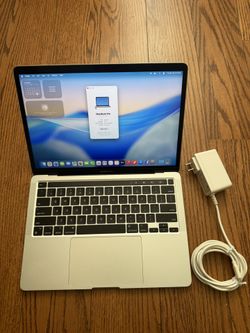 MacBook Pro 13” 2020 M1/8GB RAM/512GB SSD/Fully Functional 