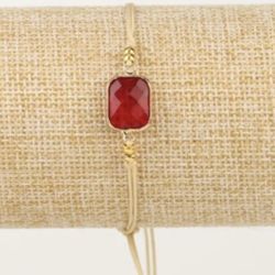 B33- Adjustable Faceted Bracelet With Crystal Glass!