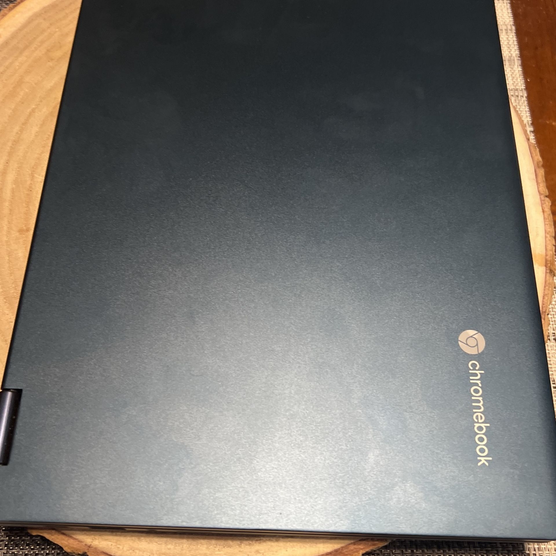 Chromebook Intel Pentium Gold 7505