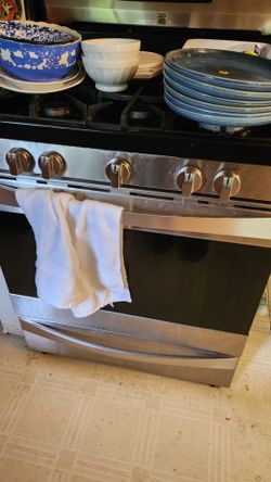 Kenmore stove