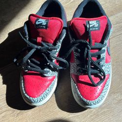 (9 1/2)2012 release Nike sb dunk x SUPREME red concrete