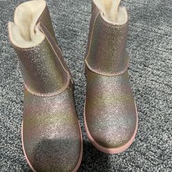 Little Girl Uggs 