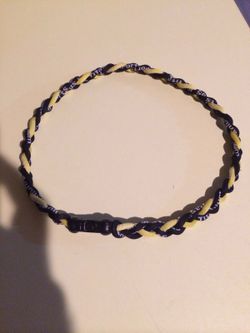 Neck band