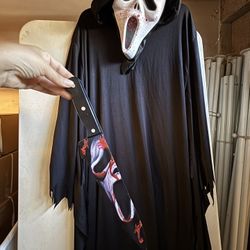 Ghost Face Halloween Costume 