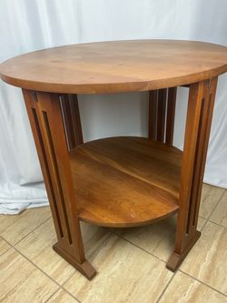 Stickley round table