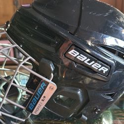 Bauer Hockey Helmet 