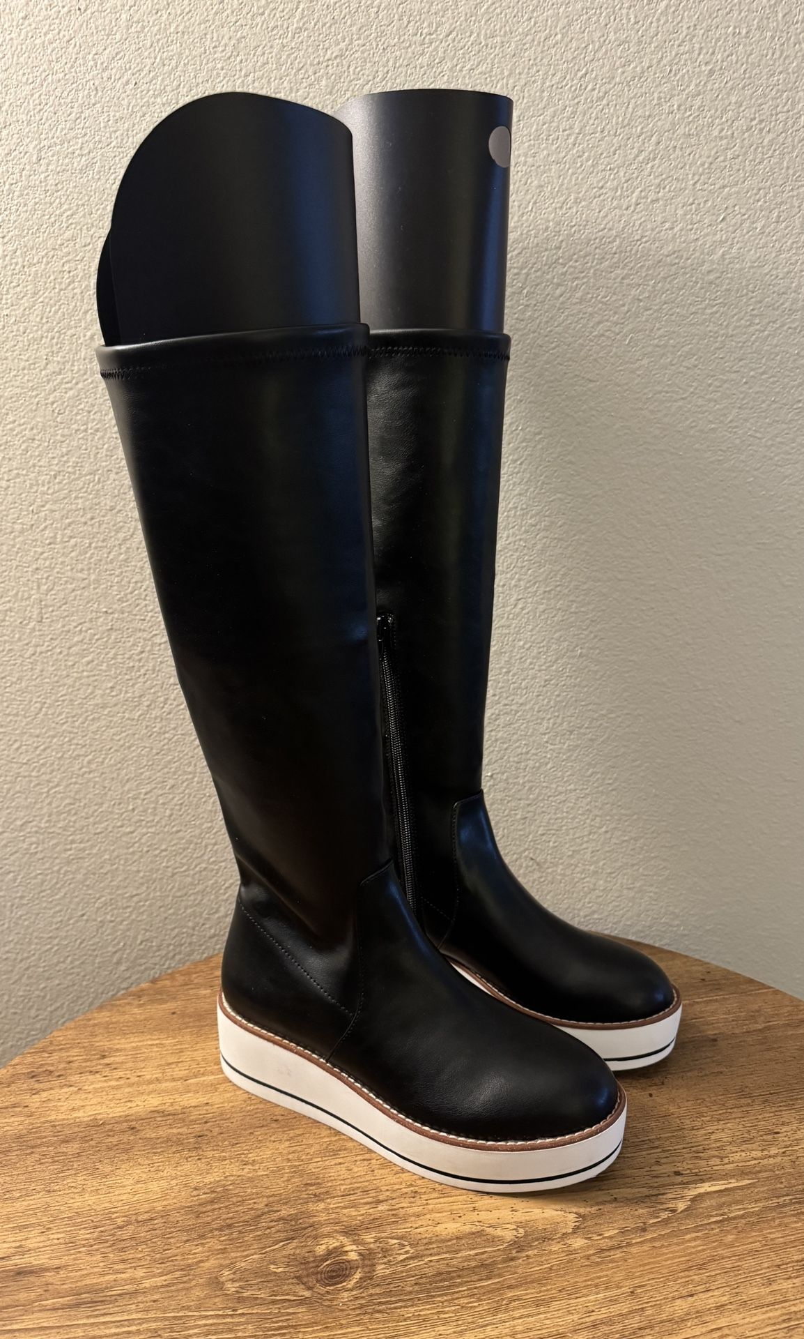 NEW Silent D Women’s Size 6.5 Nadia Stretch Smooth Black Platform Boots