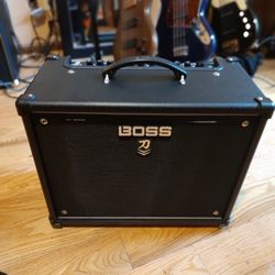 Boss Electric Lead Guitar Amplifier