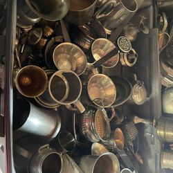 Antigüedades Varias, Various Antiques
