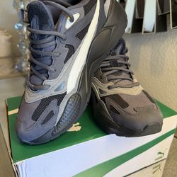 Puma Men’s Premium Sneakers