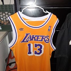 Lakers Jersey Wilt Chamberlain 