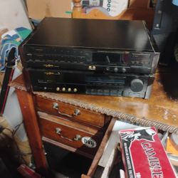 Grinding Fine Arts A-903 Amp And T-9000 Receiver 