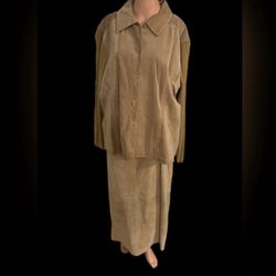 AMI 2 PC Women Beige Leather Skirt and Jacket Size 2X