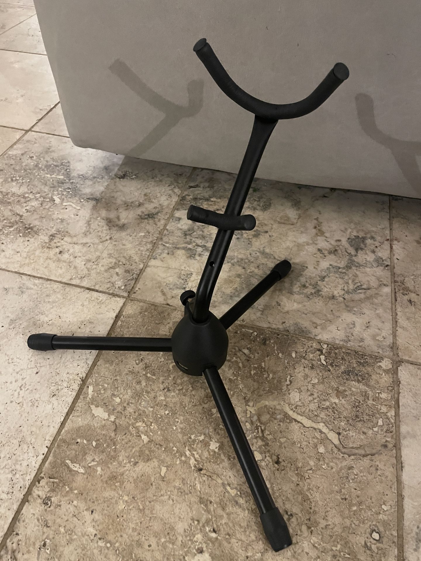 Saxophone Holder