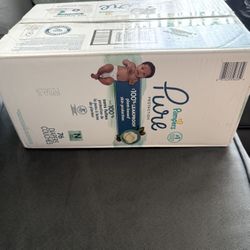 Pampers Pure Baby Diapers Size Newborn, 76 Count
