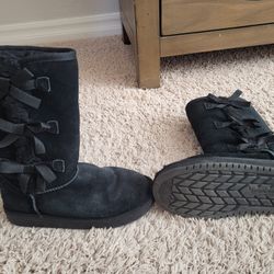 Size 3 GIRLS Black UGG Boots And LEATHER Boots