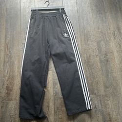 Balenciaga  sweat pants