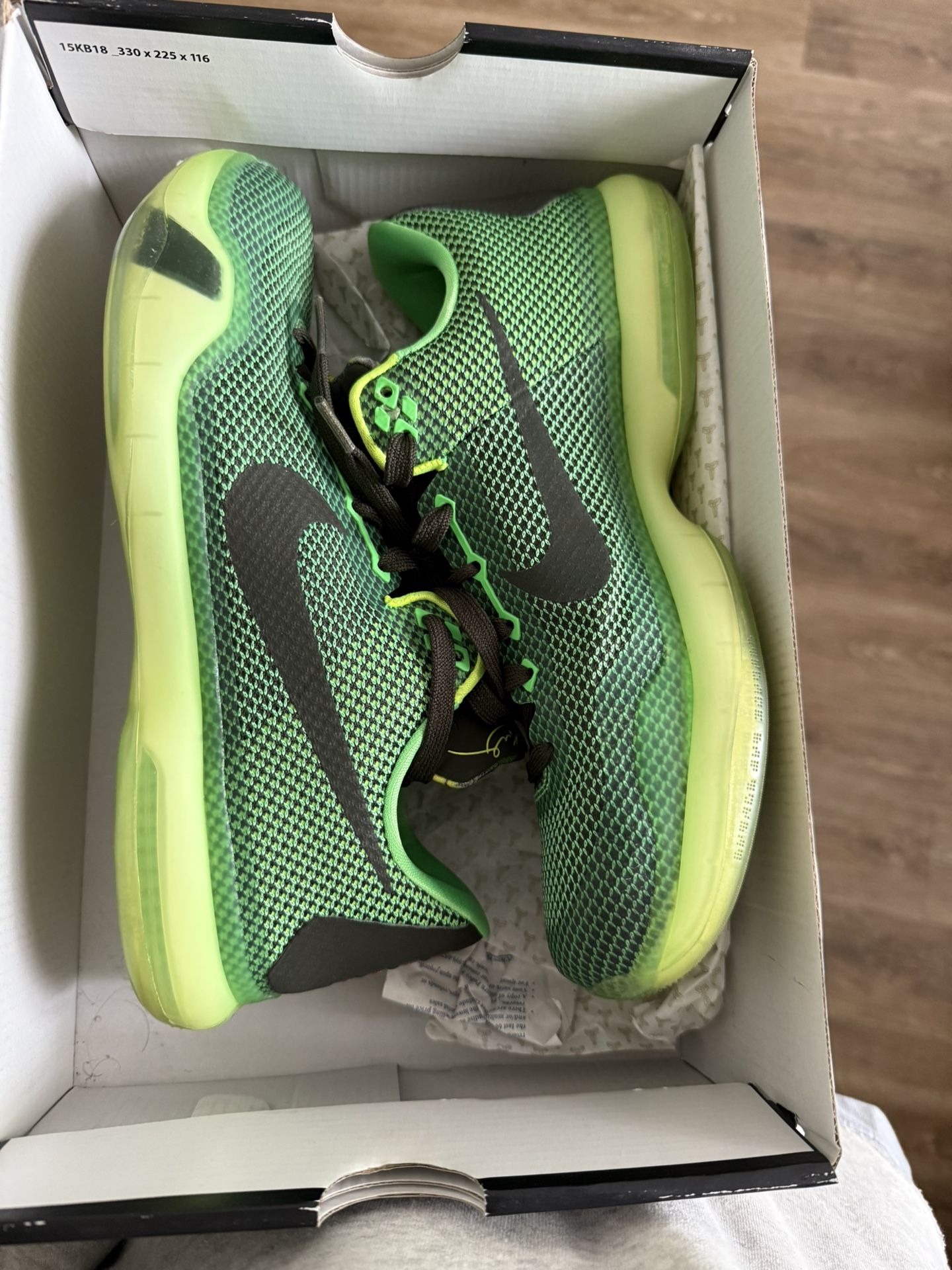 KOBE 10 X MEN GREEN