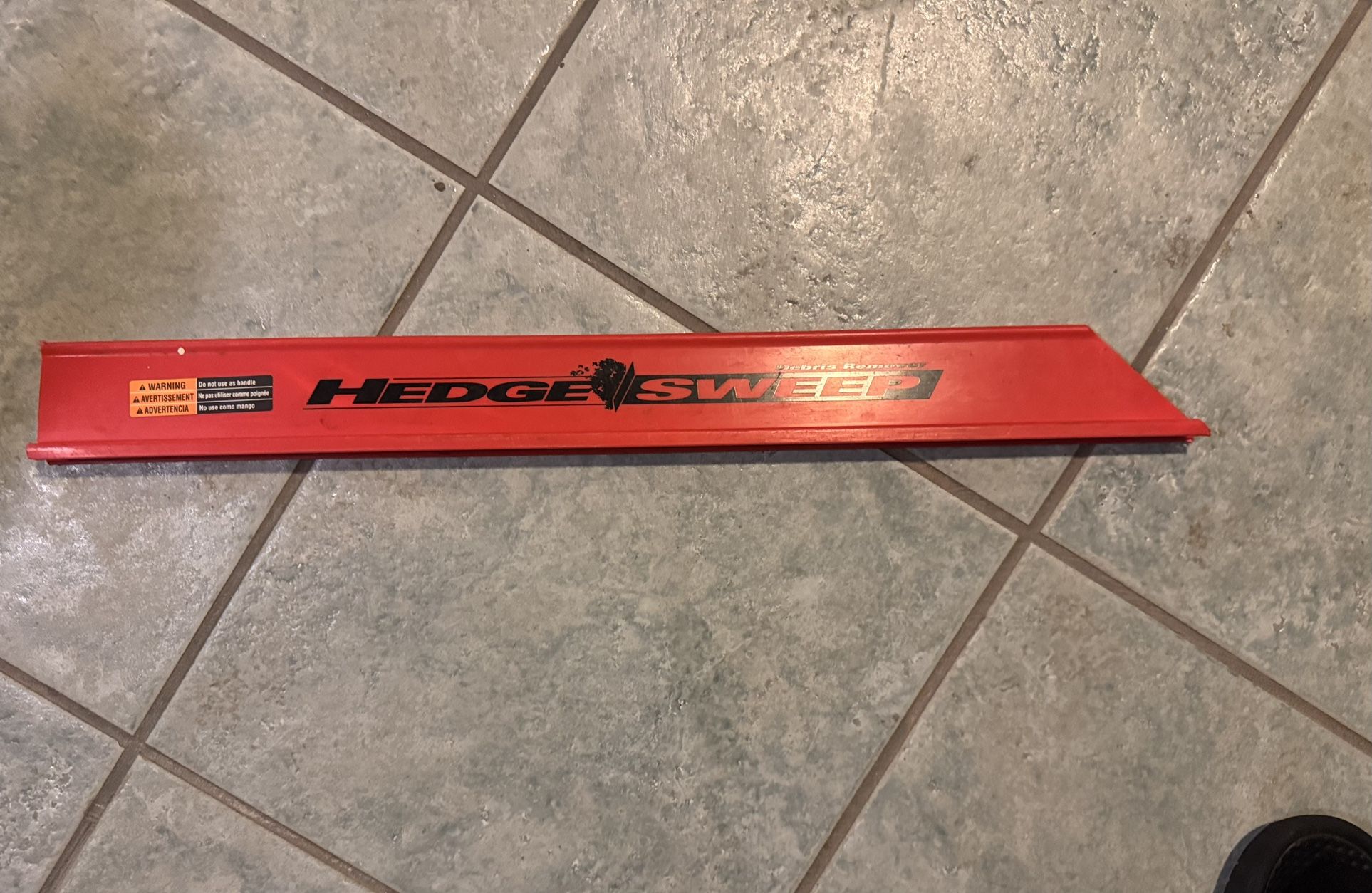 HEDGE SWEEPER ACCESSORY