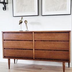 Mid Century Modern Bassett Dresser 