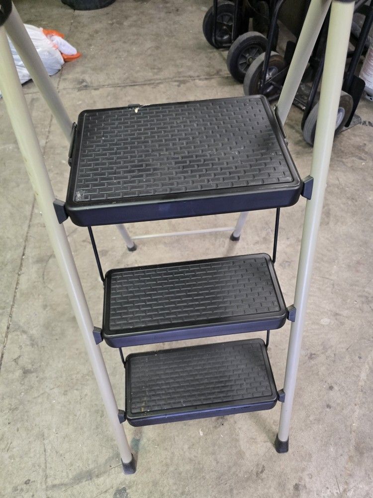 Ladder