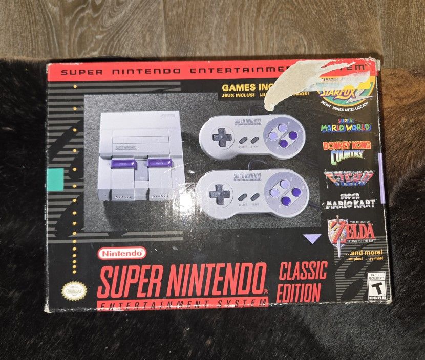 Super Nintendo Entertainment System SNES Classic Mini - NTSC Edition [Console