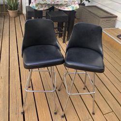 Vintage Set Of Swivel Barstools 