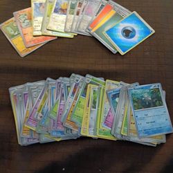 Over 800 Pokemon Cards 