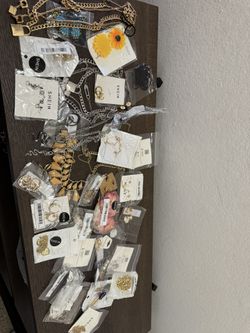 Lot Fashion Jewellery 