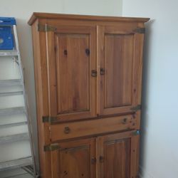 Armoire