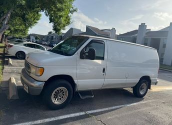 2001 Ford E-250