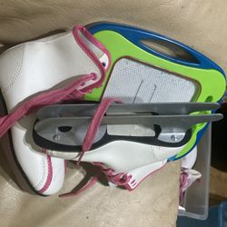 Double Bladed Ice Skates Girls Size 11
