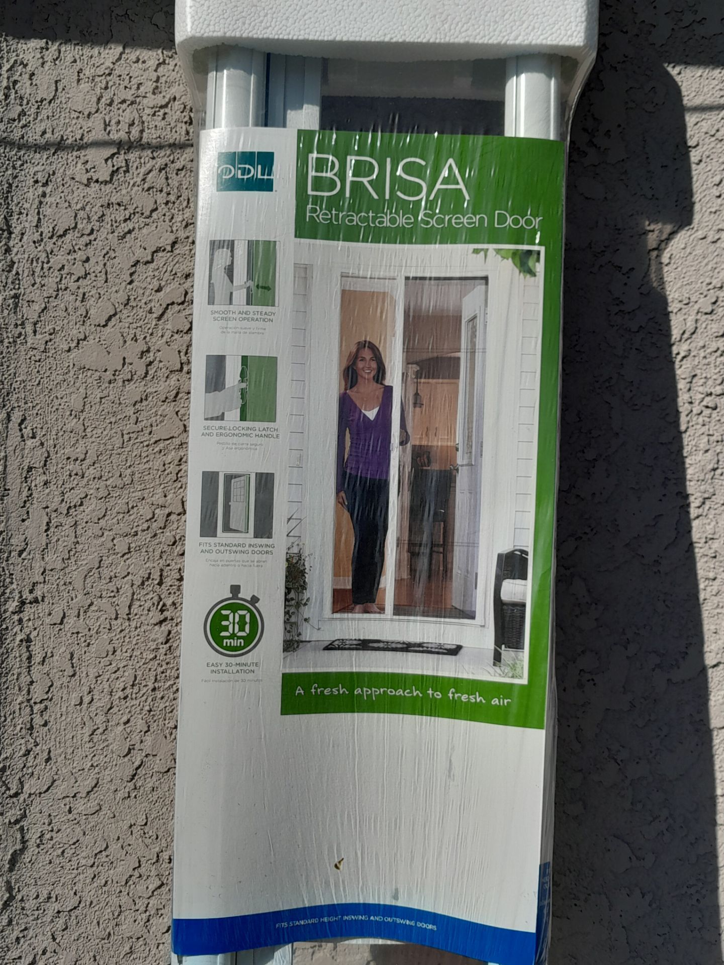 Brisa retractable screen door