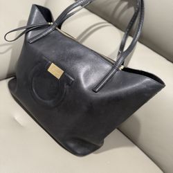 Salvatore Ferragamo Gancini City tote Bag
