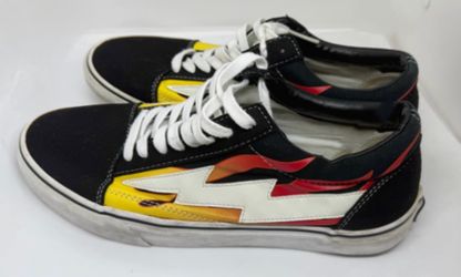 Revenge X Storm size 11 in good condition